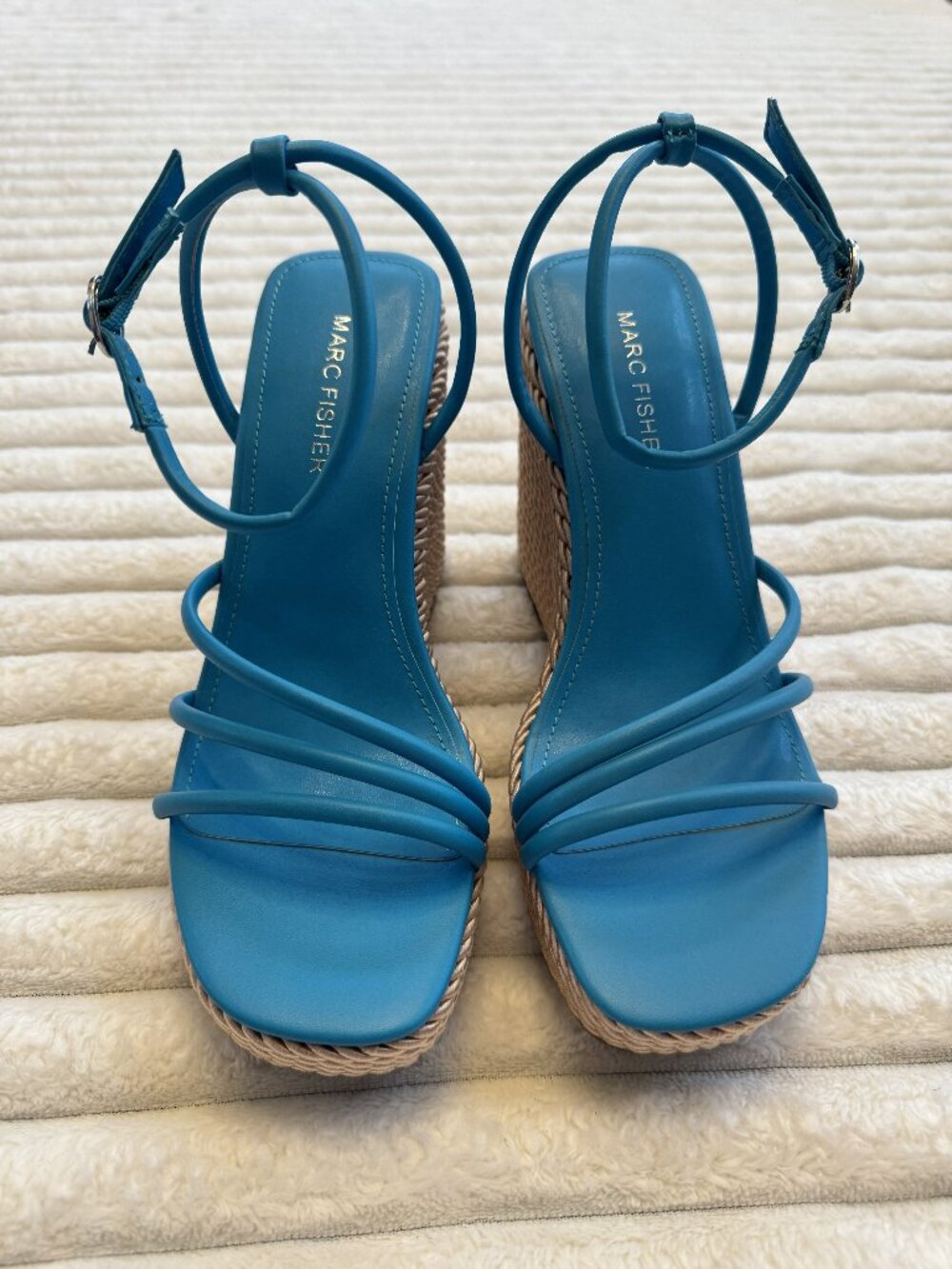 Marc Fisher Strappy Espadrille Wedge Sandal Teal Size 7.5
